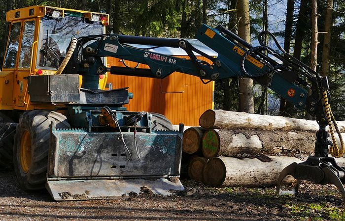 Gruber Forest Machines